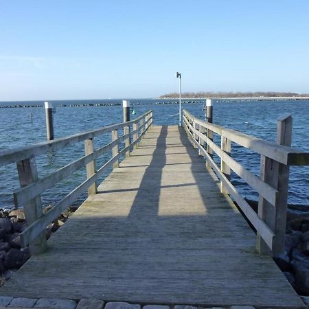 Traumhafter Ostsee-Ausblick, Fewo Direkt Am Strand Фемарн Экстерьер фото